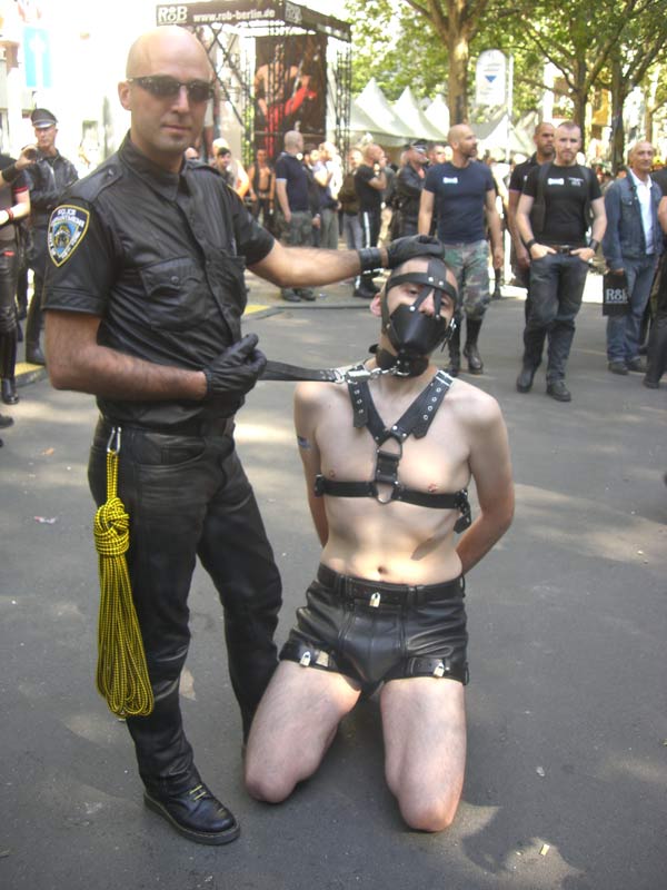 Pelle, fetish e borchie: ecco il Folsom Europe