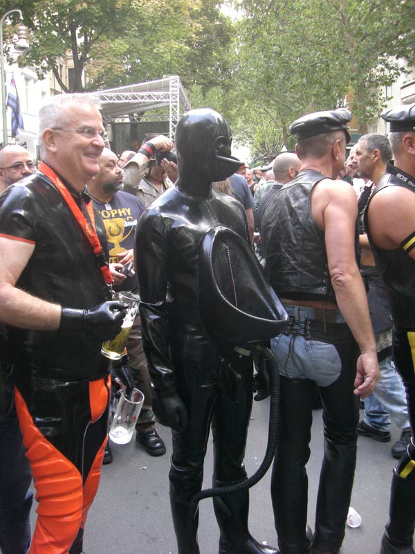 Pelle, fetish e borchie: ecco il Folsom Europe