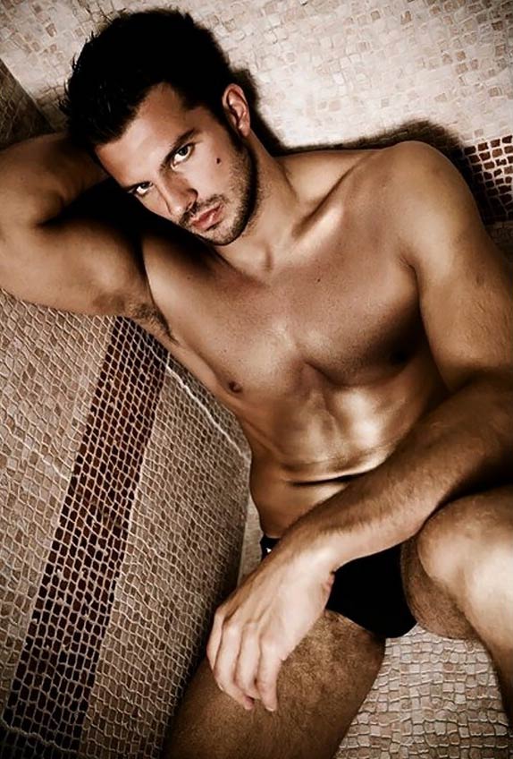 Alessandro Terrin, il lato sexy del nuoto italiano
