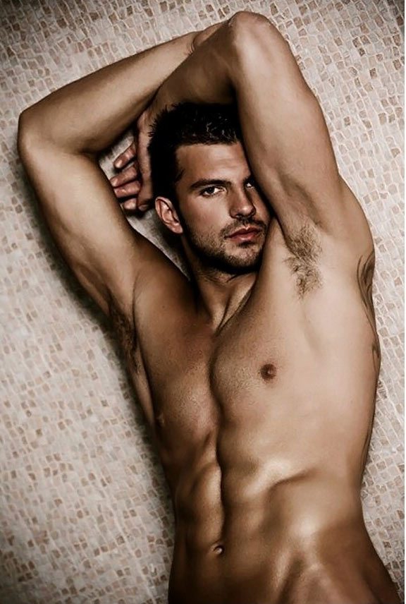 Alessandro Terrin, il lato sexy del nuoto italiano