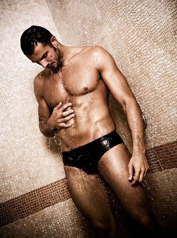 Alessandro Terrin, il lato sexy del nuoto italiano