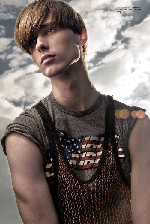 Peter Pan o Catwoman? Le icone giovanili in chiave artistica