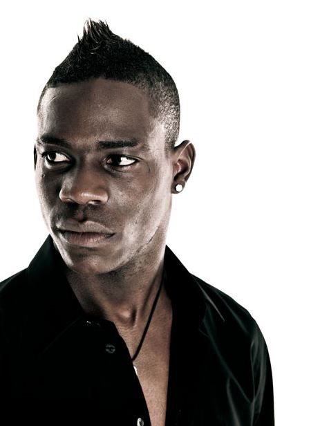 Mario Balotelli, la bellezza nera del calcio italiano