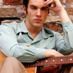 Jonathan Rhys Meyers, bellezza regale - Thumbnail