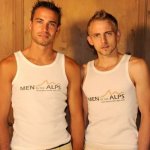 La sensualit&agrave; degli uomini delle Alpi nel calendario 2011 - Thumbnail