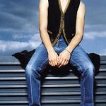 Jonathan Rhys Meyers, bellezza regale - Thumbnail