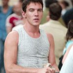 Jonathan Rhys Meyers, bellezza regale - Thumbnail