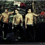 Fuoco ardente: il calendario 2011 dei pompieri di Castell&ograve;n - Thumbnail