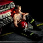 Fuoco ardente: il calendario 2011 dei pompieri di Castell&ograve;n - Thumbnail