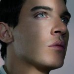 Jonathan Rhys Meyers, bellezza regale - Thumbnail