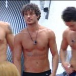 Grande Fratello: e sotto l'Albero le foto hot - Thumbnail