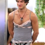 Grande Fratello: e sotto l'Albero le foto hot - Thumbnail