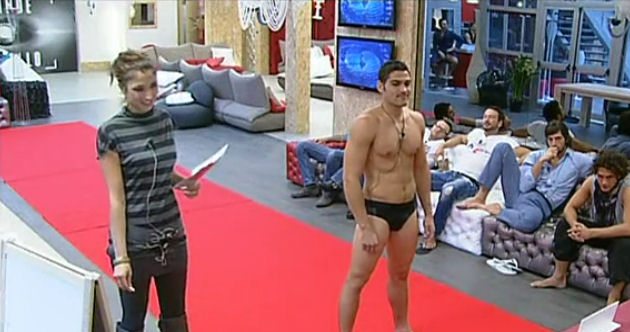 Grande Fratello: e sotto l'Albero le foto hot