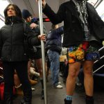 Tutti in mutande nella metro di New York - Thumbnail