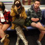 Tutti in mutande nella metro di New York - Thumbnail