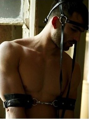 Il sesso dei bassifondi secondo Errikos Andreou