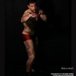 Athletic Performance: body painting e shorts attillatissimi - Thumbnail