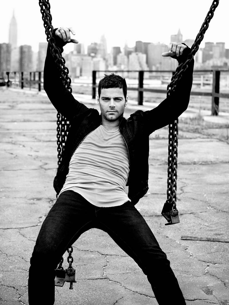 Le foto di Ricky Martin nel back stage di Musica Alma Sexo