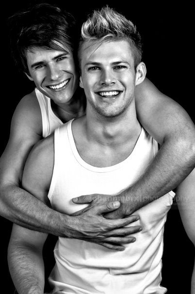 Il nuovo Mister Gay World &egrave; Francois Nel