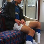TubeCrush: i pi&ugrave; bei ragazzi visti sulla metro in un blog - Thumbnail