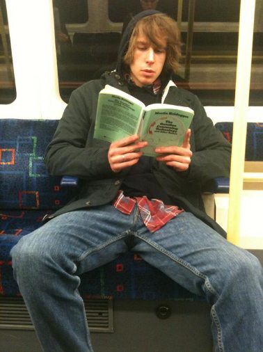TubeCrush: i pi&ugrave; bei ragazzi visti sulla metro in un blog