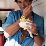 C'&egrave; un tempo per tutto, sotto il sole, anche per spogliarsi - Thumbnail