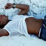 C'&egrave; un tempo per tutto, sotto il sole, anche per spogliarsi - Thumbnail