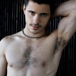 Francese, 22 anni, modello: ecco Matthieu Charneau - Thumbnail