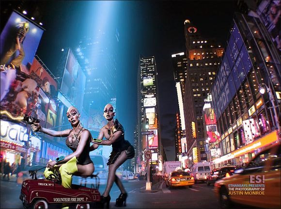 Provocazioni d'artista: anteprima dei nuovi scatti di Monroe