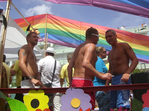 Follia e colore al Maspalomas Gay Pride