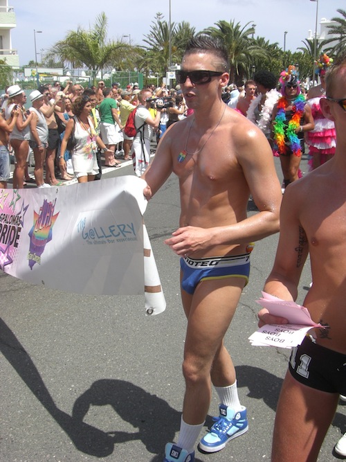 Follia e colore al Maspalomas Gay Pride