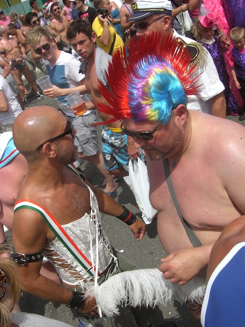 Follia e colore al Maspalomas Gay Pride