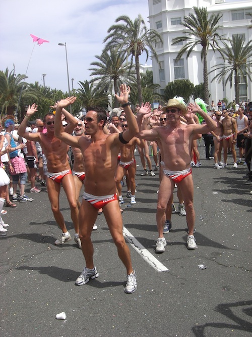 Follia e colore al Maspalomas Gay Pride
