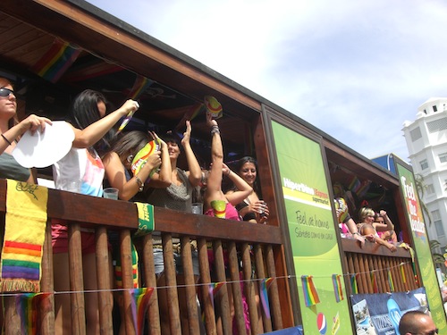 Follia e colore al Maspalomas Gay Pride