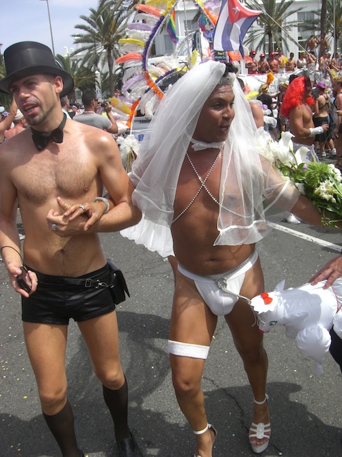 Follia e colore al Maspalomas Gay Pride