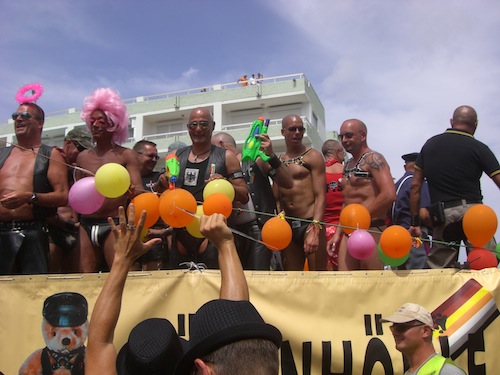 Follia e colore al Maspalomas Gay Pride