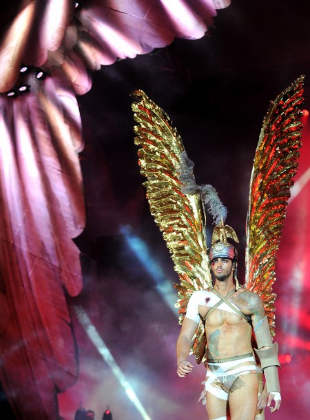 A Vienna &egrave; in scena la provocazione glamour col Life Ball