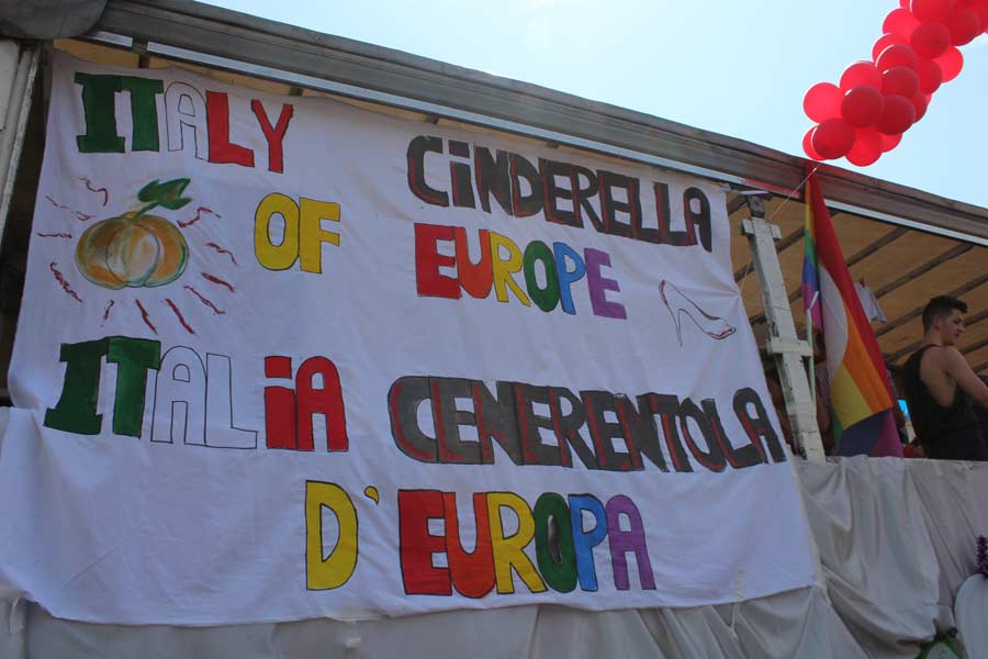 Le foto dell'Europride: i carri