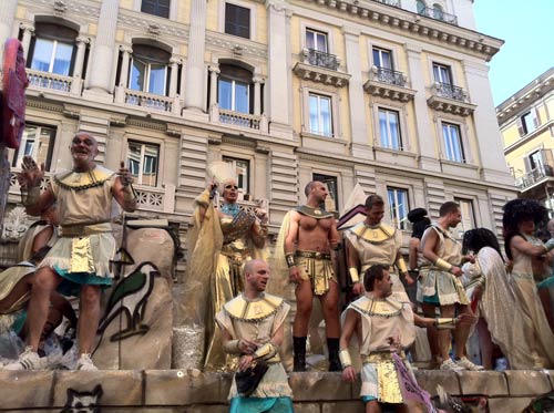 Le foto dell'Europride: i carri