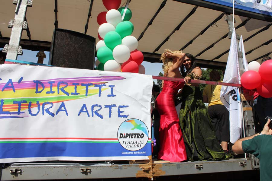 Le foto dell'Europride: il corteo