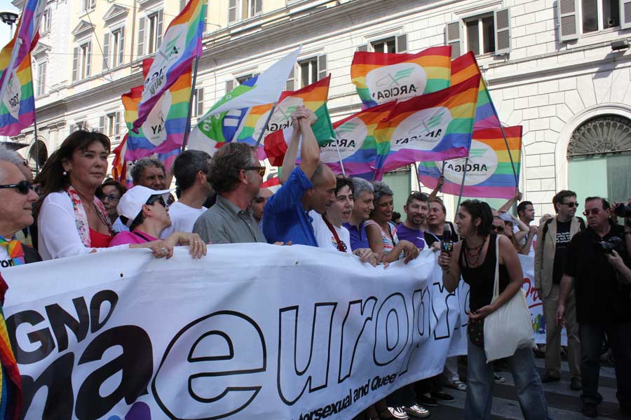Le foto dell'Europride: il corteo