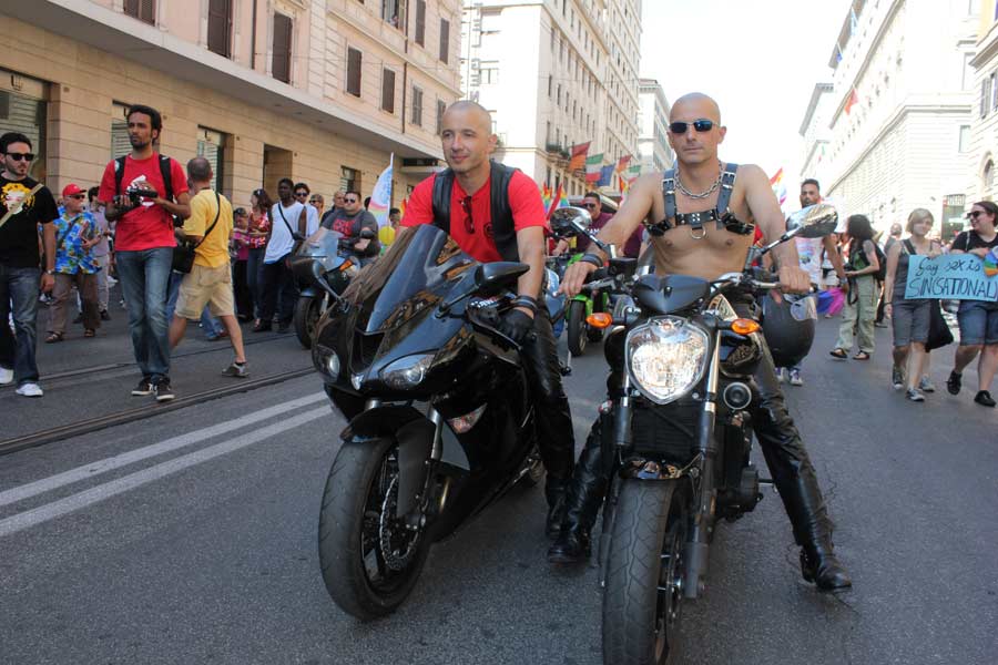 Le foto dell'Europride: il corteo