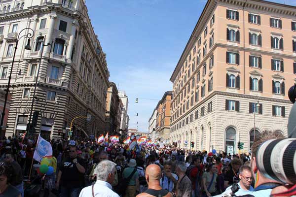 Le foto dell'Europride: il corteo