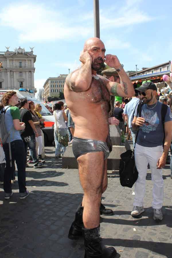 Le foto dell'Europride: il corteo
