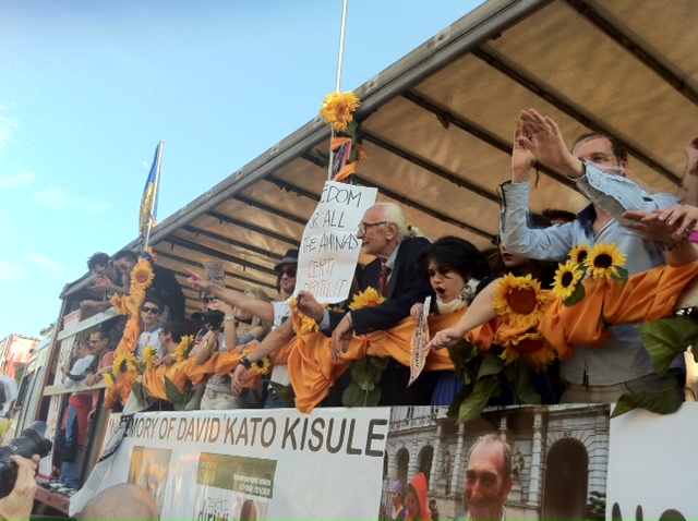 Le foto dell'Europride: i carri