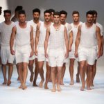David Gandy (e non solo) a petto nudo per D&G - Thumbnail
