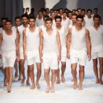 David Gandy (e non solo) a petto nudo per D&G - Thumbnail