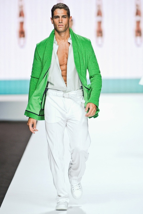 Cos&igrave; sar&agrave; l'uomo della prossima estate secondo Bikkembergs