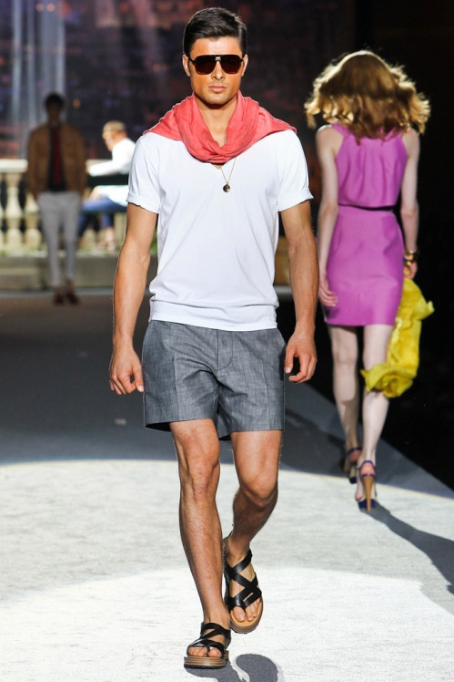 Ecco l'uomo di DSquared per la primavera/estate 2012