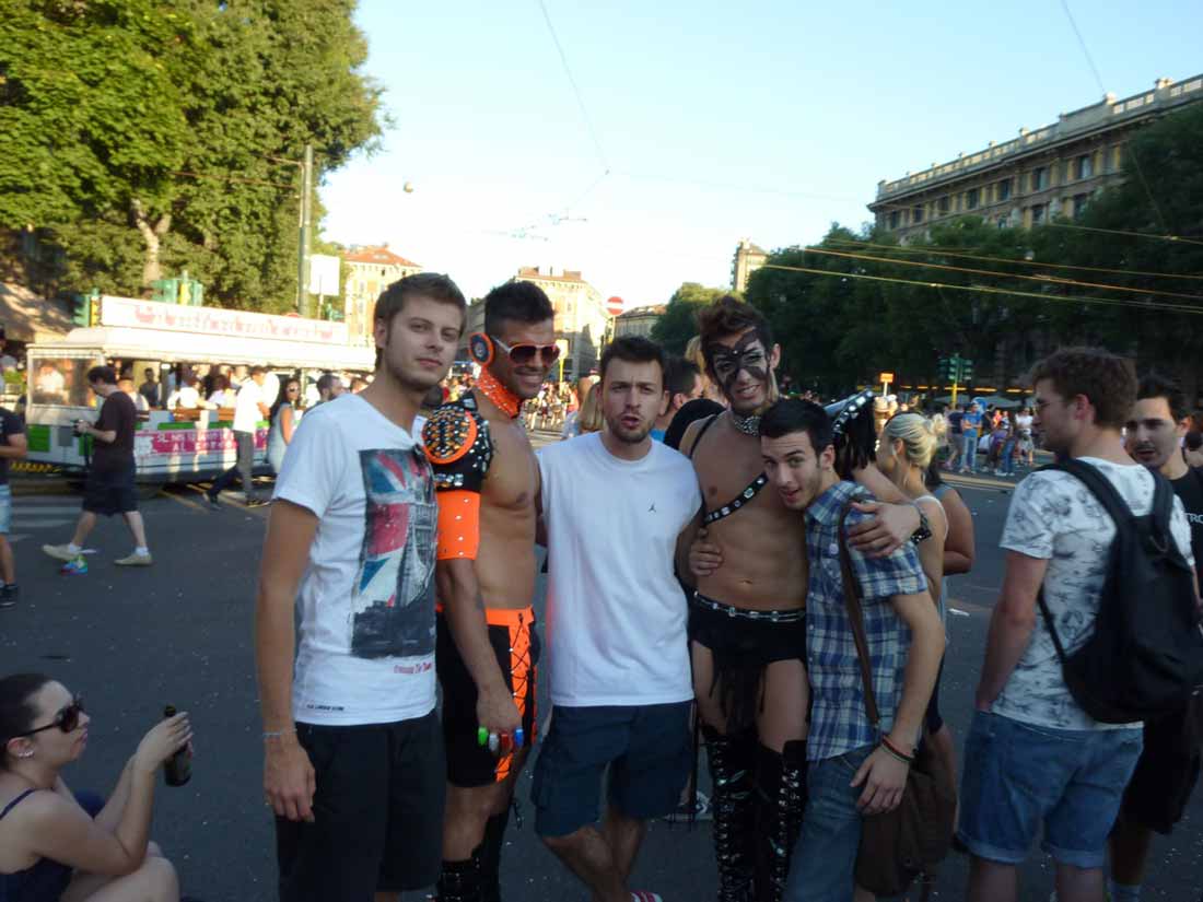 Milano Pride 2011: 60 mila in piazza con New York nel cuore
